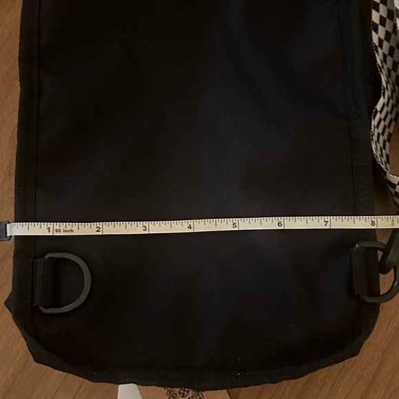 *NWT~ VANS~ “Frontside Novel” Black Slinger Backpack!! •Unisex, Awesome! - Picture 6 of 15
